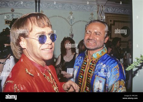 gianni versace e elton jonh|elton john gianni versace party.